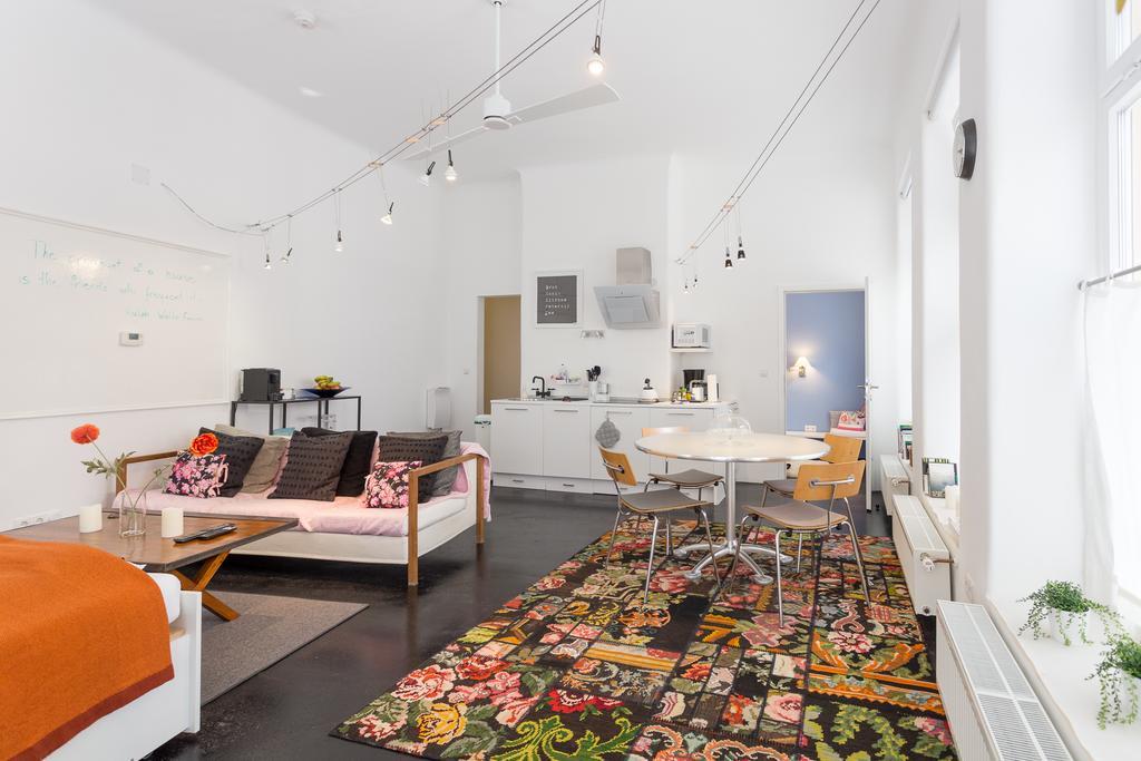 Streetview Wien - Premium Apartment Beim Belvedere Szoba fotó